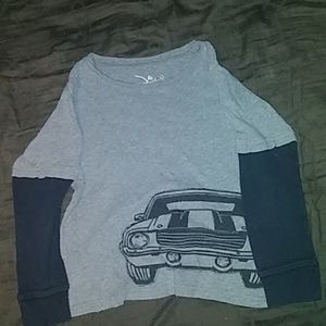 Boys sz. 6 Jumping Bean shirt